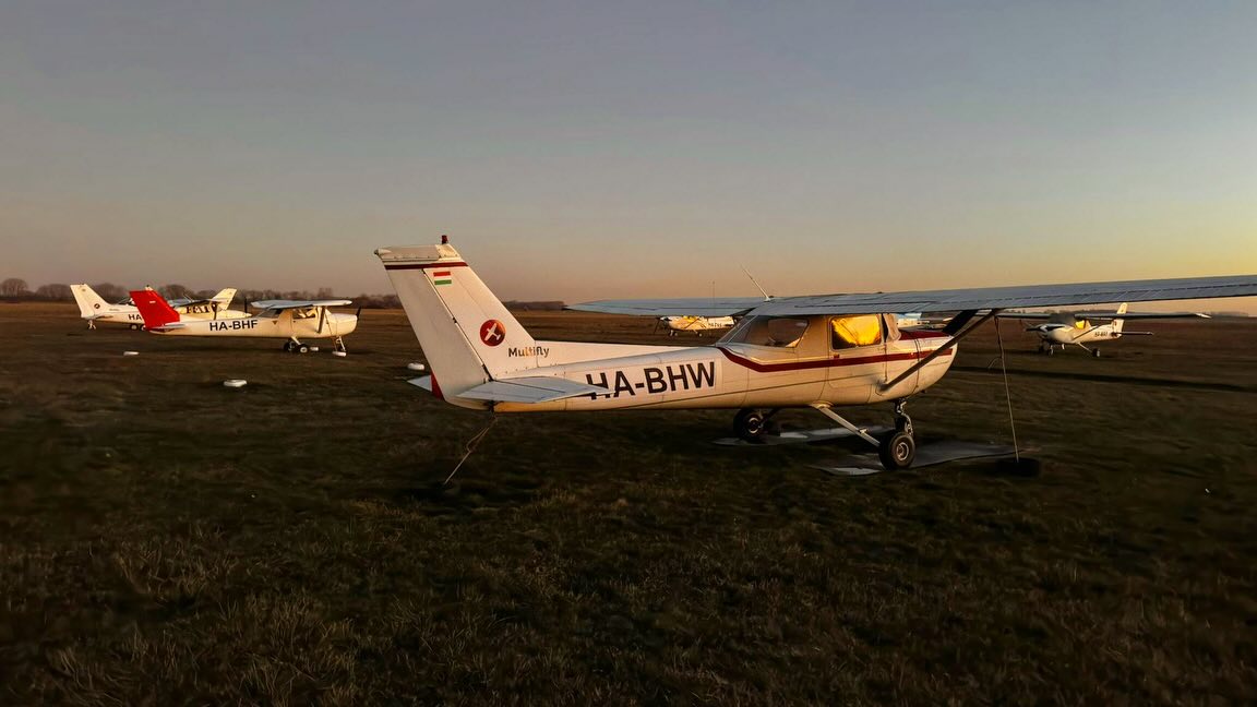 Cessna Training Fleet at Sunset
